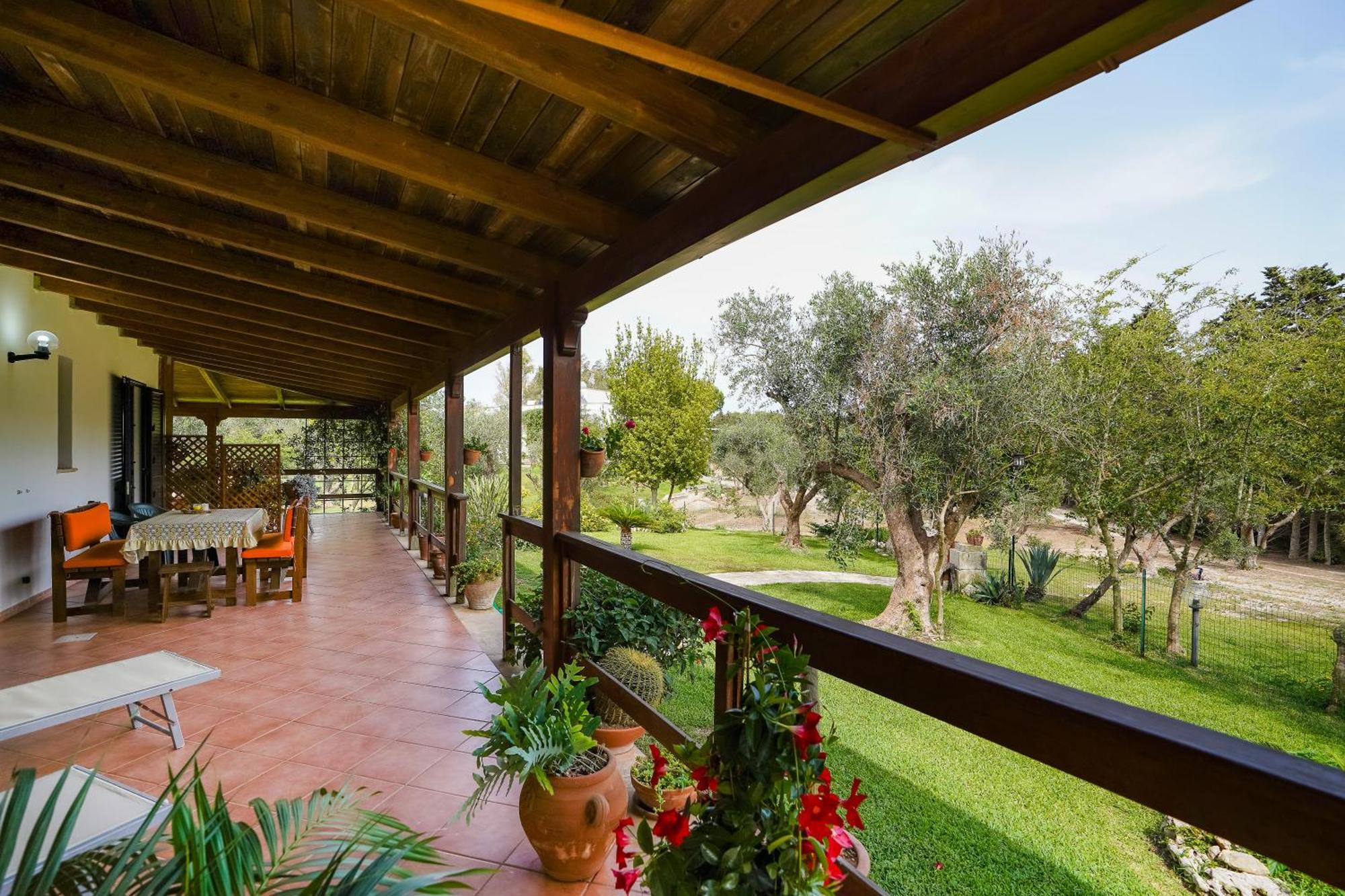 Casa Vacanza Russo Fernando Alimini Eksteriør bilde